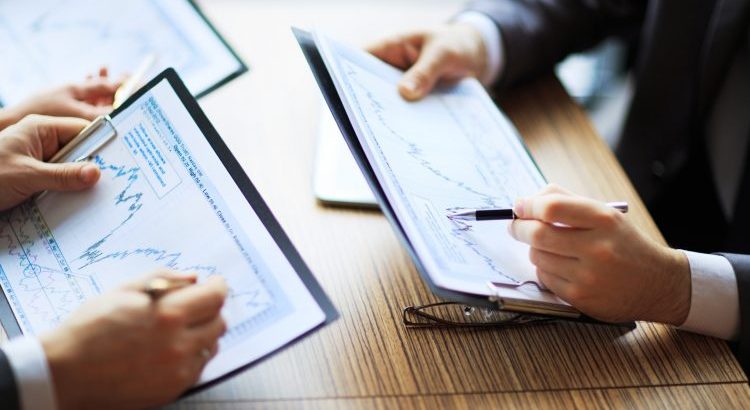 9 Benefits of Multiple Checking Accounts - United States